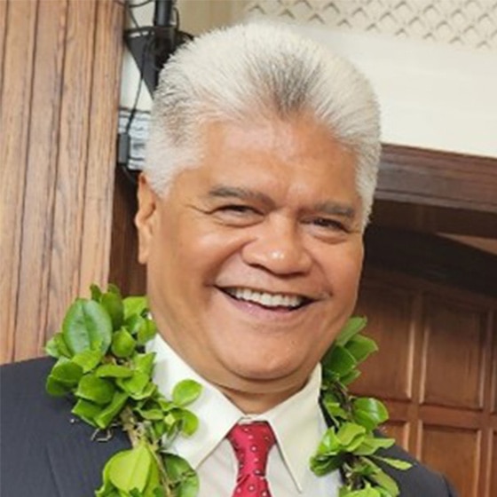 Kamanaʻopono M. Crabbe